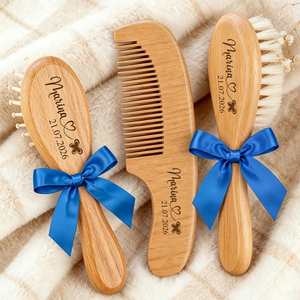Ensemble de 3 brosses à cheveux pour bébé en bois personnalisées, brosse pour bébé avec nom gravé, laine de chèvre douce, cadeaux de souvenir de naissance, cadeau pour nouvelle maman - Product Image 3