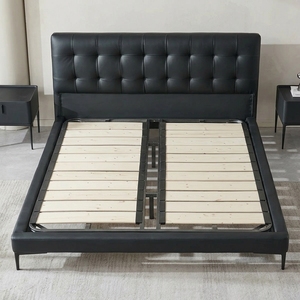 Lit plateforme moderne de luxe italien minimaliste avec tête de lit carrée capitonnée en cuir noir, disponible en tailles King et Queen - Product Image 6