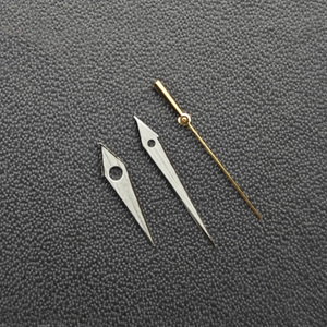 Montre mécanique de luxe personnalisée fabriquée à la main pointeur lumineux bleu cuisson Fit Nh35 Nh36 Sw200 accessoires de montre mains - Product Image 3