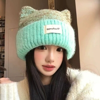Bonnet unisexe en maille avec oreilles de chat Kawaii, dégradé de mohair, chaud, avec patch décoratif, idéal pour les voyages décontractés, accessoire de tête automne-hiver
