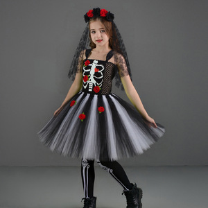 Disfraz de Novia Fantasma Esqueleto de Terror para Niñas HP, Vestido de Carnaval Negro y Rojo con Velo y Calcetines - Product Image 2