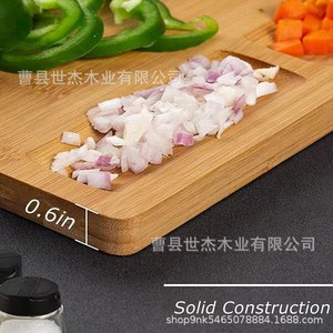 Bandeja de madera para cortar queso de 42x31x1.5cm con ranura para jugo y asa rectangular para uso en la cocina - Product Image 2
