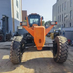 Motoniveladora XCMG GR180 Usada en Buen Estado, Nueva, en China, Motoniveladora China Oficial Usada de 180HP, GR180 en Venta - Product Image 5