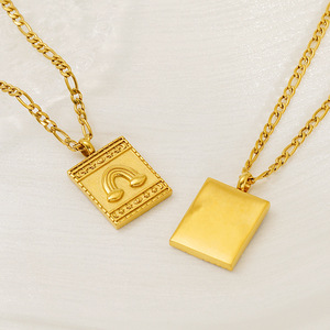 Zogxin Stainless Steel Pendant Necklace Heart Crown Design Figaro Chain For Men And Women - Product Image 3
