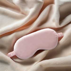 <span class=keywords><strong>Masque</strong></span> <span class=keywords><strong>pour</strong></span> les yeux en soie super douce vente chaude couverture de visière <span class=keywords><strong>pour</strong></span> femmes et hommes fournitures de santé des yeux - Product Image 3