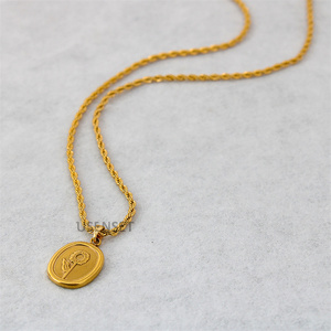 Popolare ultima moda semplice avanzata Versatile maglione gioielli donna clavicola personalità amore rosa collana in acciaio inox - Product Image 4