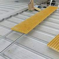 Caillebotis photovoltaïque en PRV, passerelle solaire antidérapante en fibre de verre, marches d'escalier non conductrices pour l'entretien des panneaux photovoltaïques sur toiture