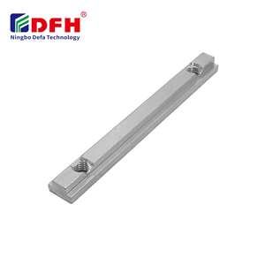 Vendita calda 3 fori in alluminio guida T Slot dado M8 viti in acciaio per uso industriale - Product Image 1