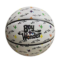 Ballon de basket-ball en cuir PU imprimé personnalisé avec logo coloré créatif impression numérique basket-ball entraînement extérieur