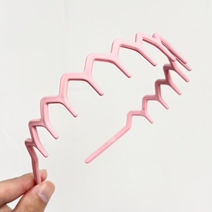 <span class=keywords><strong>Serre</strong></span>-têtes en plastique ondulés en zigzag avec <span class=keywords><strong>peigne</strong></span> à dents, accessoires pour femmes, hommes et filles, finition mate Morandi - Product Image 2