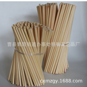 Bâtons ronds en bois de pin, couleur naturelle, faits à la main pour projets de bricolage - Product Image 2