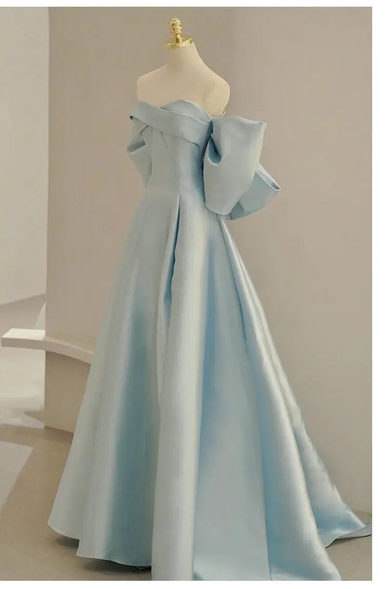 15 VestidosDeQuinceaneraエレガントな女性の誕生日の結婚式のシビルブルーボウイブニングドレス