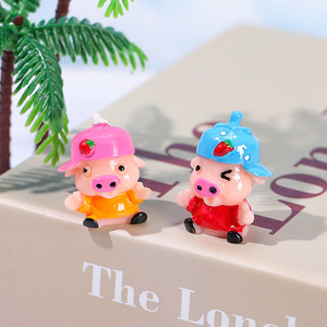 Figurines de cochon miniatures en résine, couple d'animaux, décoration d'intérieur, artisanat artistique - Product Image 1