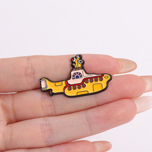 Dessin animé émail broches bijoux de mode Rock Band jaune dirigeable broche épinglettes sac à dos Badge bijoux Fans cadeau - Product Image 1