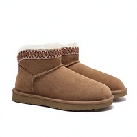 Sepatu Bot Salju Mini Wanita, Ujung Rata, Warna Solid, Hangat, Kasual, Sepatu Bot Setengah Betis, Bahan Atas Suede Nubuck, Lapisan Kulit Domba untuk Musim Gugur dan Musim Dingin