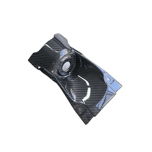 Parti di <span class=keywords><strong>moto</strong></span> in fibra di carbonio di fabbrica lucido serbatoio del <span class=keywords><strong>centro</strong></span> per Kawasaki Z900 - Product Image 3