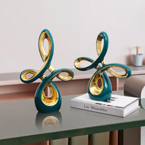 منحوتة هندسية حرف سيراميك ضوء فاخر للمنزل لغرفة المعيشة والمكتب كأثاث أو هدايا - Product Image 1