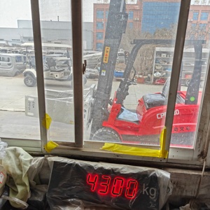 Montacargas a Batería de 3 Toneladas a Prueba de Explosiones para Almacenes de Pinturas Químicas, Diseño de Seguridad con Abrazadera para Bolsas - Product Image 4