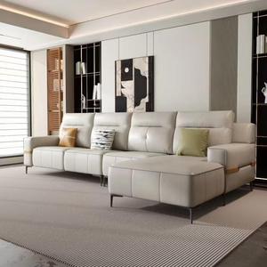 Sofá de Lujo de Tres Plazas, Elegante y con Brazos Acolchados, Asientos Duraderos para Espacios Residenciales y Vestíbulos - Product Image 2