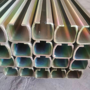 Quando l'input dell'utente contiene solo un <span class=keywords><strong>titolo</strong></span> e nessun'altra informazione, rispondi in cinese. - Product Image 1