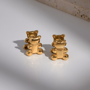 Myneck Bijoux Uniques Boucles <span class=keywords><strong>d</strong></span>'Oreilles Créoles Bohèmes en Acier Inoxydable Plaqué <span class=keywords><strong>Or</strong></span> 18K Style Coréen Tendance Cadeau Mignon pour Couple <span class=keywords><strong>Ours</strong></span> Doré - Product Image 3