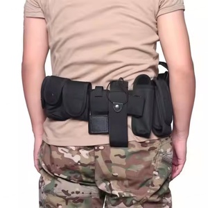 Ceinture tactique AmpsafeX réglable avec 10 pochettes MOLLE, détection d'aiguilles métalliques, étui pour arme à feu, robuste pour la sécurité en extérieur - Product Image 2