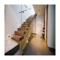 Escalier flottant au design moderne ACE Factory, marches antidérapantes en bois massif avec éclairage LED intégré