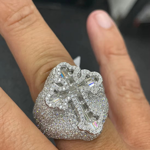 Nouvelle <span class=keywords><strong>bague</strong></span> chaîne cubaine hip-hop en argent rose bicolore plaqué micro-pavé CZ avec croix pour homme, style Christian Iced Out Bling - Product Image 4