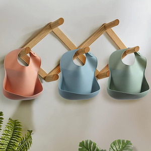 <span class=keywords><strong>Bavaglino</strong></span> <span class=keywords><strong>in</strong></span> <span class=keywords><strong>Silicone</strong></span> impermeabile senza BPA con bavaglini <span class=keywords><strong>in</strong></span> <span class=keywords><strong>Silicone</strong></span> per bambini con raccoglitore di cibo bavaglini impermeabili Unisex morbidi e regolabili - Product Image 3