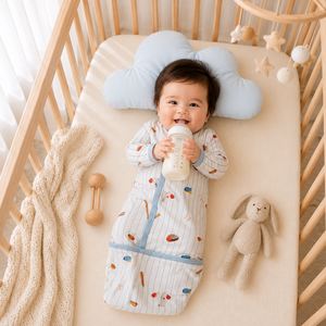 Combinaison pour bébé en coton biologique 100% avec logo personnalisé d'usine OEM, pyjama pour nouveau-né pour marques privées - Product Image 1