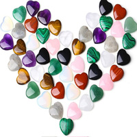 Accessoires de bijoux à bricoler soi-même faits à la main Améthyste polie en forme de coeur populaire Pierre naturelle en vrac Autre artisanat en cristal