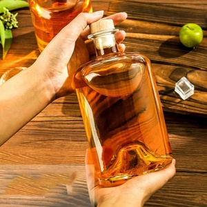 Chai thủy tinh đựng rượu whisky, gin, vodka, rượu mạnh, dung tích 750ml, bề mặt mờ, trống rỗng; chai rượu trong suốt dung tích 100ml, 500ml, có nút chai gỗ, dùng cho rượu brandy - Product Image 2