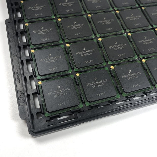 Supply Good Quality Embedded IC Chips Microcontrollers MPC5566MZP132 Electronic Parts