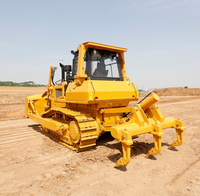 Bulldozer polyvalent multi-usages 818F pour diverses attaches et applications dans le secteur de la construction et l'aménagement paysager