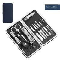 Ensemble de manucure professionnel de luxe en acier inoxydable 12 pièces avec coupe-ongles, lime à ongles et couteau à pieds