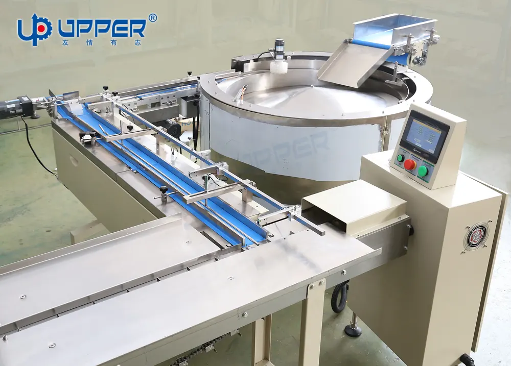 High capacity with turntable automatic rice grain pattern marshmallow egg roll sausage feeding flow packing machine line