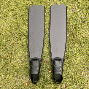 Nuevo <span class=keywords><strong>mar</strong></span> marino precios al por mayor Personalizado 1 par fibra de carbono aleta de natación libre buceo carbono <span class=keywords><strong>aletas</strong></span> de buceo zapatos - Product Image 1