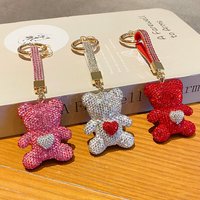 Porte-clés mousqueton professionnel personnalisé en alliage de zinc, motif ours, design vintage UV, mignon et tendance, avec strass et cristaux, pour voiture et sac