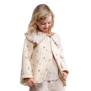 2024最新デザインフローラルプリントベビージャケット & アウター幼児の女の子綿100% 襟なし薄いパッド入りコート