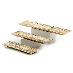 Ensemble de trois plateaux à chocolat finition or, faits à la main, élégants et classiques, nouveaux plateaux à chocolat - Product Image 1