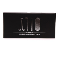 Kit d'entretien de bougies de luxe de haute qualité avec coupe-mèche, plateau à bougies, éteignoir et dissolvant de mèche, dans un coffret cadeau de Noël