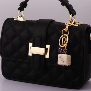 Sáng Tạo Thời Trang Màu Hồng Xúc Xắc Móc Khóa Kích Cỡ Khác Nhau May Mắn Túi Mặt Dây Chuyền Sinh Viên Phụ Nữ Món Quà Mặt Dây Chuyền Xe Móc Chìa Khóa - Product Image 3