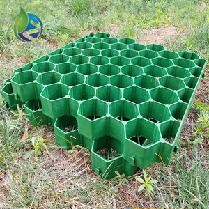 Rejilla de Plástico HDPE Negra y Verde con Forma de Flor Industrial para Plantar Césped, para Entradas de Vehículos, Estacionamientos y Jardines Verdes - Product Image 2