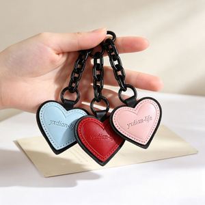 Llavero de Corazón de Cuero PU al por Mayor, Bonito Colgante de Doble Capa para Bolso, Cadena Metálica, Regalo para Mujer - Product Image 2