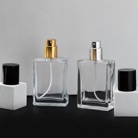Flacon de parfum en verre haut de gamme noir double couche, gravé à l'acide, imprimé en sérigraphie en T, avec pompe pulvérisatrice et diffuseur à bâtonnets, fabriqué au Guangdong