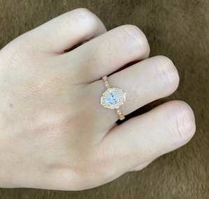 Anillo de Compromiso de Oro Puro de 18 Quilates con Corte Marquesa y Halo, con 34 Diamantes Engastados, Certificado, Anillo Elegante para Boda y Fiesta - Product Image 4