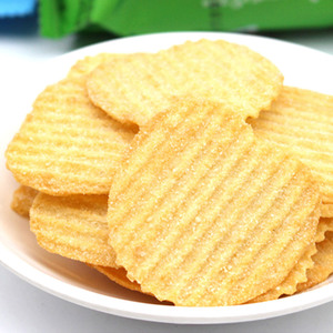 Collations exotiques de 31g, clairons de maïs croustillants à saveur originale, clairons semi-mous frits salés dans un sac d'emballage - Product Image 2