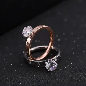 不锈钢珠宝戒指中国供应商插脚镶嵌氧化锆钻石戒指玫瑰金结婚订婚戒指