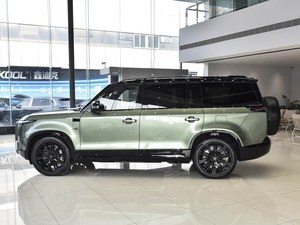 ROX Adamas 2026 en stock, SUV hybride tout-terrain 2026, toutes options avec kit extérieur entièrement noir et roue de secours, exporté vers l'Arabie - Product Image 2