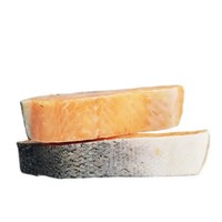 Ikan Salmon Beku Potongan Sashimi Ikan Laut Liar Utuh IQF Pemasok Makanan Laut Ekspor Fillet Massal Daging Berkualitas Tinggi Potongan Daging